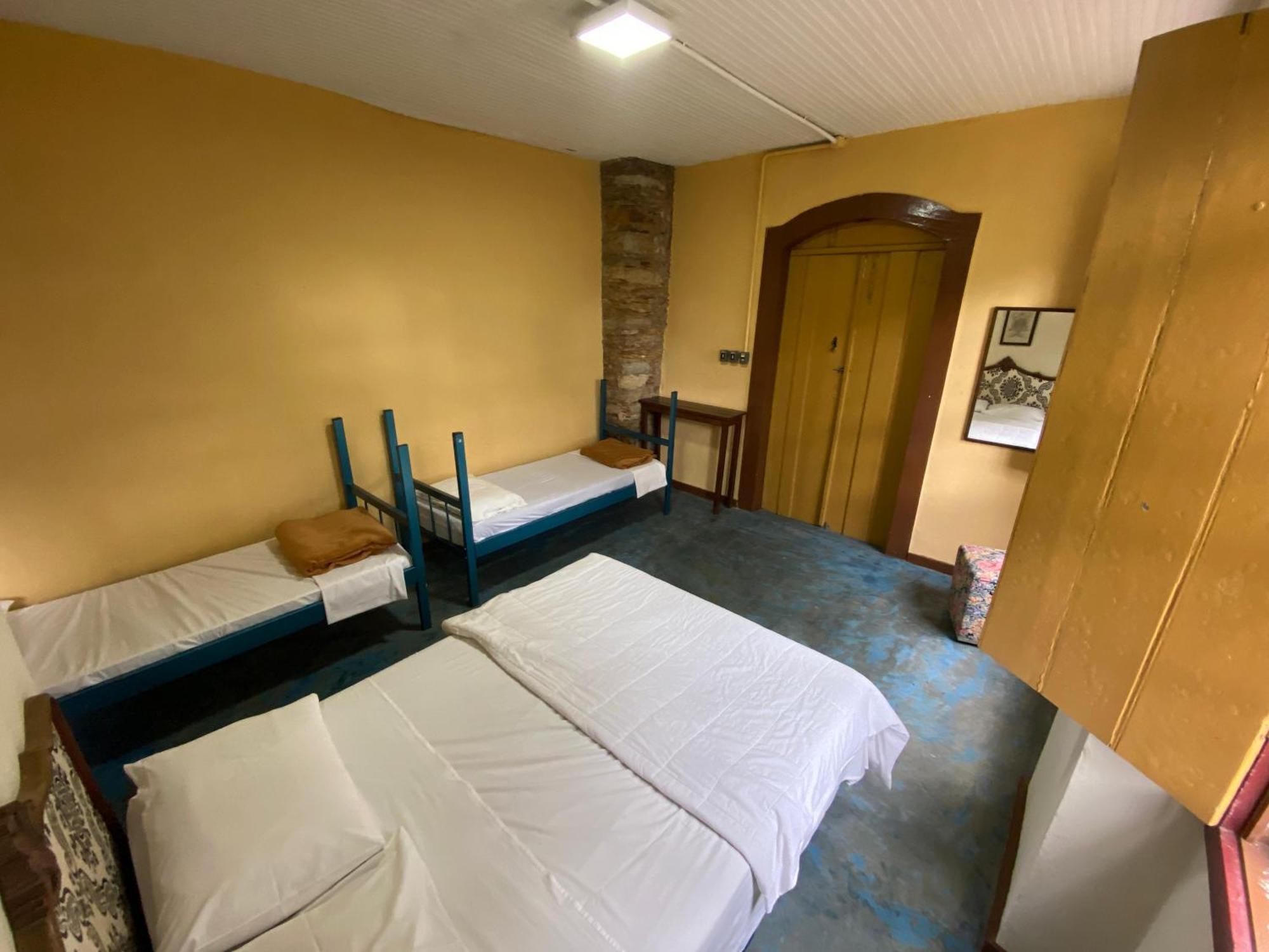 Brumas Ouro Preto Hostel E Pousada Ruang foto