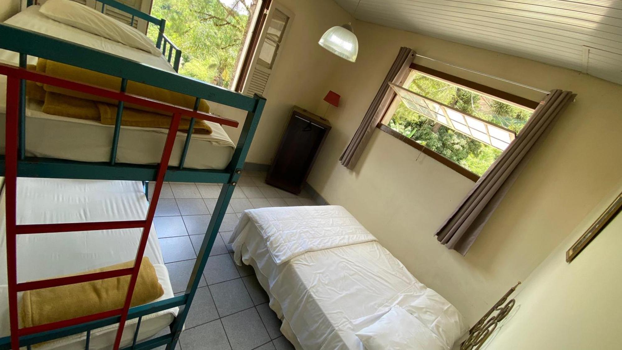 Brumas Ouro Preto Hostel E Pousada Ruang foto